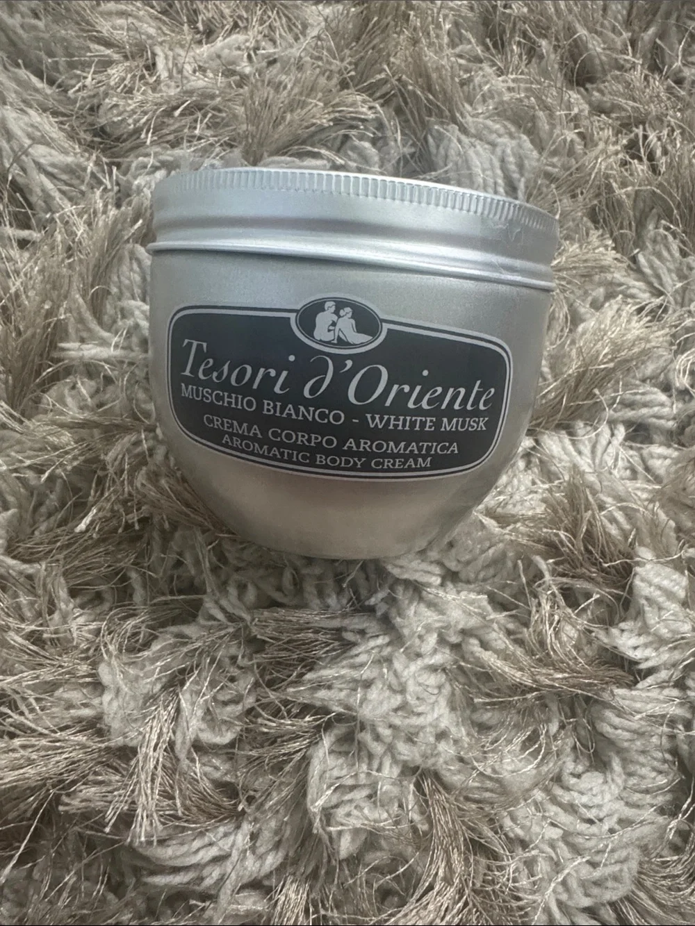 Tesori d'Oriente Body Cream Moisturizing Cream New the box Alittle damage